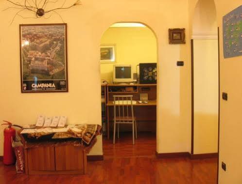Duomo Apartments Наполи Екстериор снимка